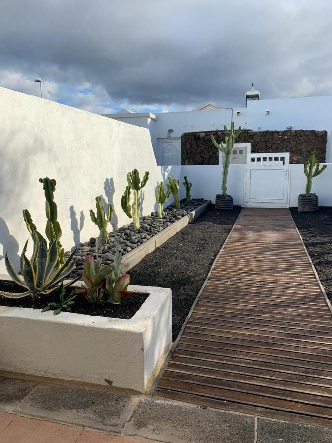 プラヤ・ブランカCasa Maria, Bonito Bungalow En Lanzaroteアパートメント エクステリア 写真